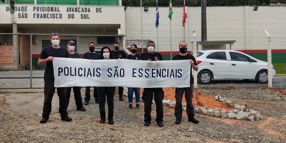 Lockdown das forças de Segurança Pública, em Santa Catarina (SC) (Foto: Divulgação/SINDAPS-SC) Lockdown das forças de Segurança Pública, em Santa Catarina (SC) (Foto: Divulgação/SINDAPS-SC)