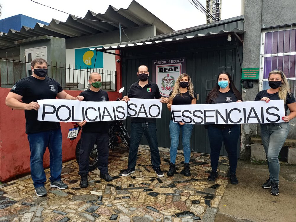 Lockdown das forças de Segurança Pública, em Santa Catarina (SC) (Foto: Divulgação/SINDAPS-SC) Lockdown das forças de Segurança Pública, em Santa Catarina (SC) (Foto: Divulgação/SINDAPS-SC)