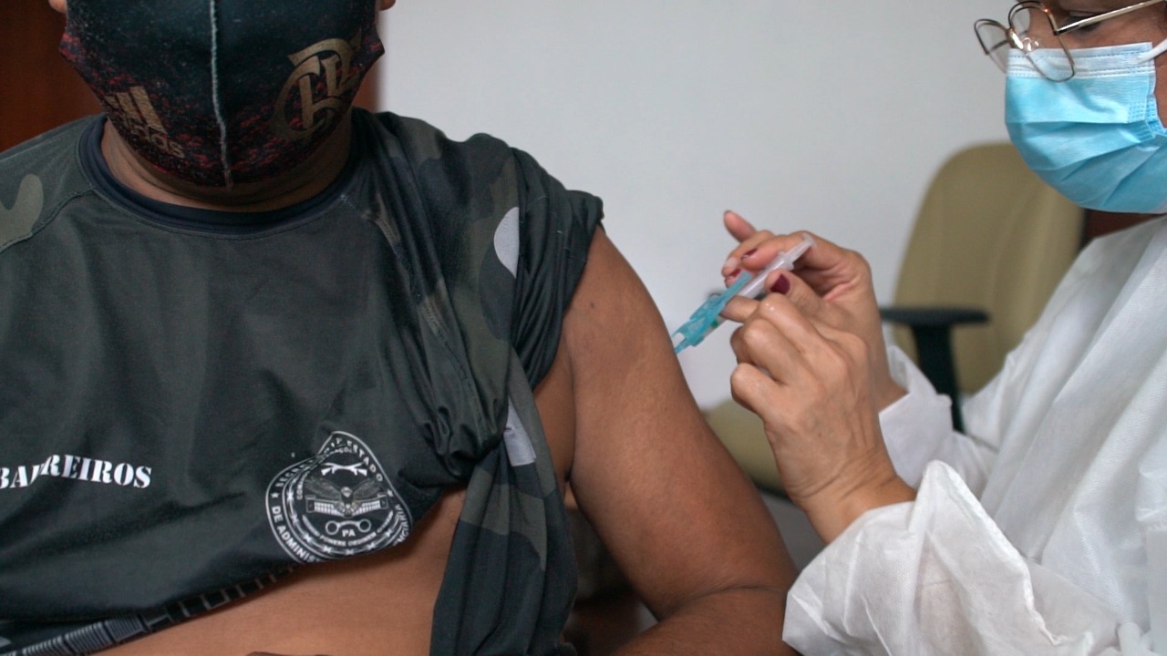 Policial Penal paraense toma 1ª dose de vacina contra COVID-19