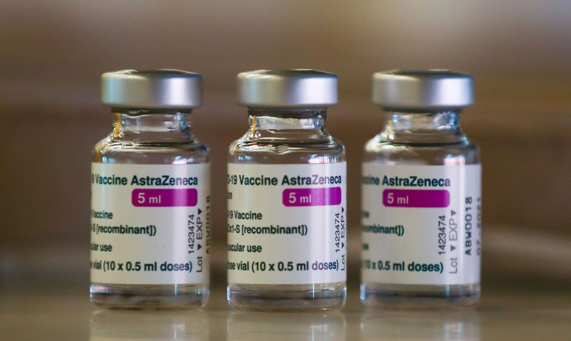 Vacinas contra a COVID-19 da AstraZeneca