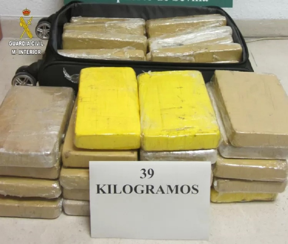 A polícia da Espanha flagrou militar brasileiro com 39 kg de cocaína