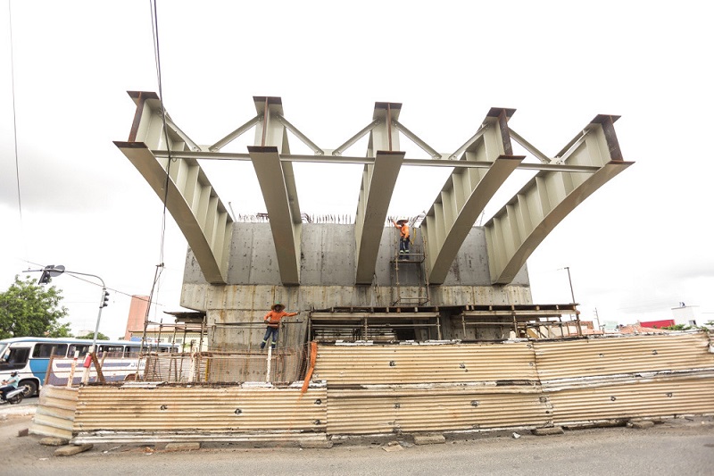 Obra do viaduto da Tabuleta