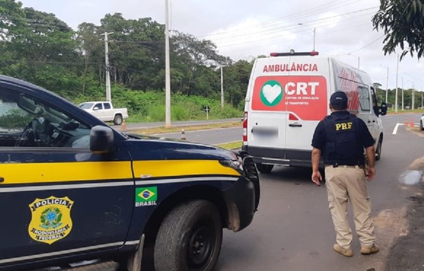 Paciente com transtornos mentais rouba ambulância em Teresina (PI) antes de ser transferido