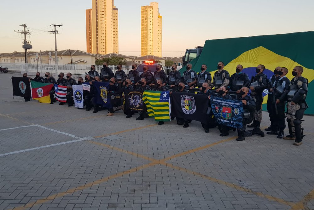 Concludentes do curso de Controle de Distúrbios Civis da Academia Estadual de Segurança Pública do Ceará (Foto: Fotos cedidas ao JTNEWS) Concludentes do curso de Controle de Distúrbios Civis da Academia Estadual de Segurança Pública do Ceará (Foto: Fotos cedidas ao JTNEWS)