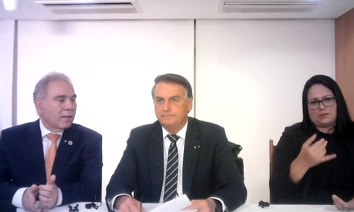 Presidente Jair Bolsonaro em sua live semanal