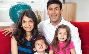 Primeiro-ministro Rishi Sunak e família