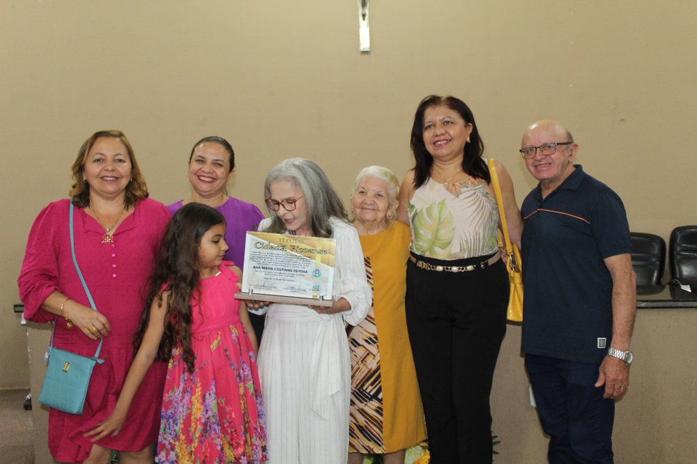 Família Rodrigues Barros, representando Maria José Coutinho Barros, Marconi Barros e filhos que atualmente residem em Tocantins (Foto: Edivan Araújo) Família Rodrigues Barros, representando Maria José Coutinho Barros, Marconi Barros e filhos que atualmente residem em Tocantins (Foto: Edivan Araújo)