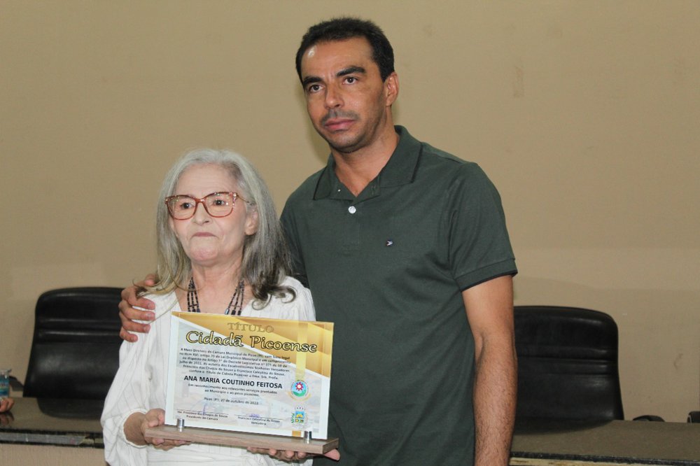 Professora Ana Maria Coutinho ao lado do irmão de criação Netinho Teles (Foto: Edivan Araújo) Professora Ana Maria Coutinho ao lado do irmão de criação Netinho Teles (Foto: Edivan Araújo)