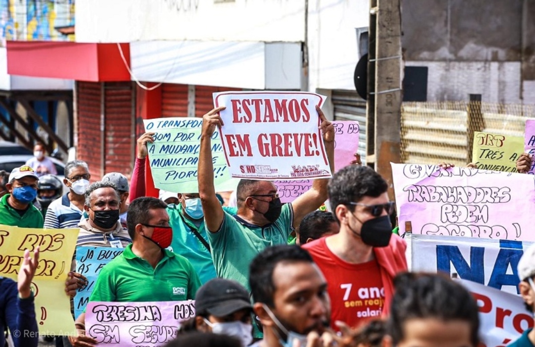 Categorias realizam manifestação