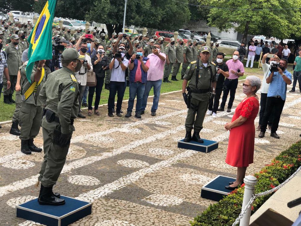 Transmissão de Comando perante a governadora Regina Sousa (Foto: Jacinto Teles/JTNEWS) Transmissão de Comando perante a governadora Regina Sousa (Foto: Jacinto Teles/JTNEWS)
