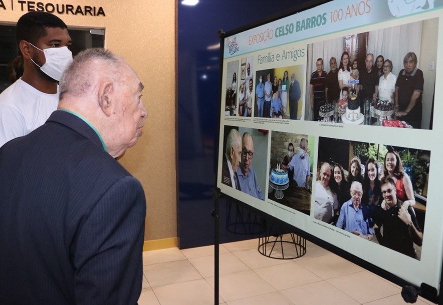Celso Barros Coelho é homenageado na OAB-PI pela contribuição à advocacia