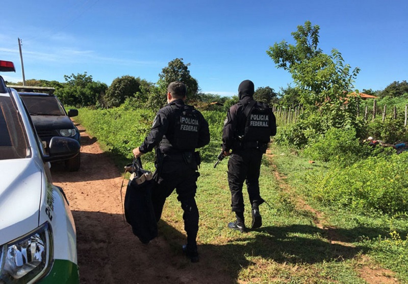 Mais de 200 policiais participaram da operação Desmonte V