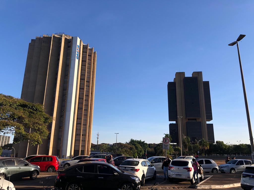 Prédio da Caixa Econômica Federal ao lado do Banco Central em Brasília