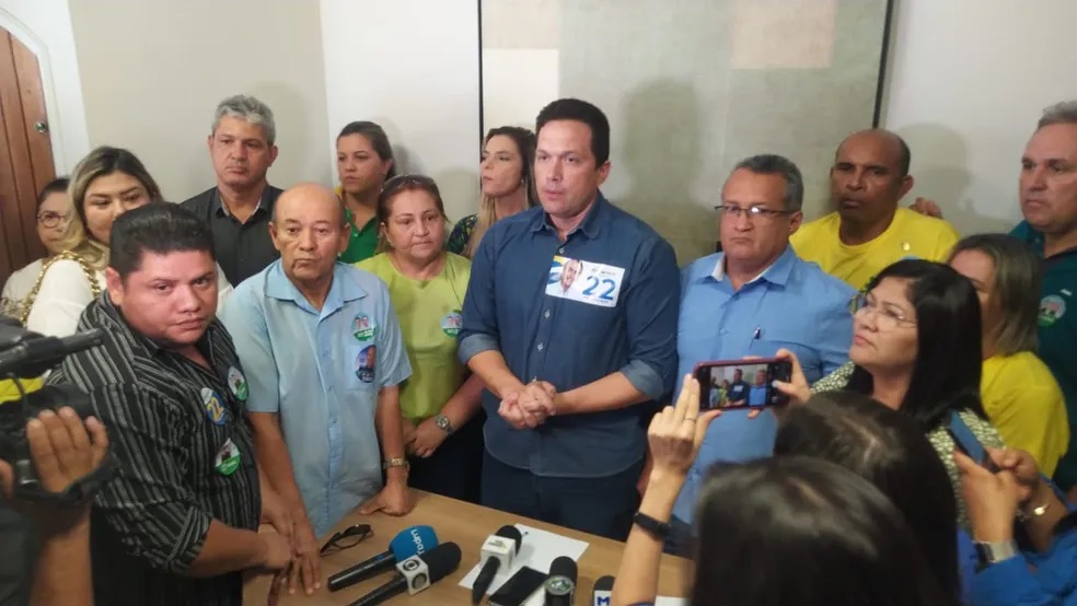 Coronel Diego desiste de candidatura