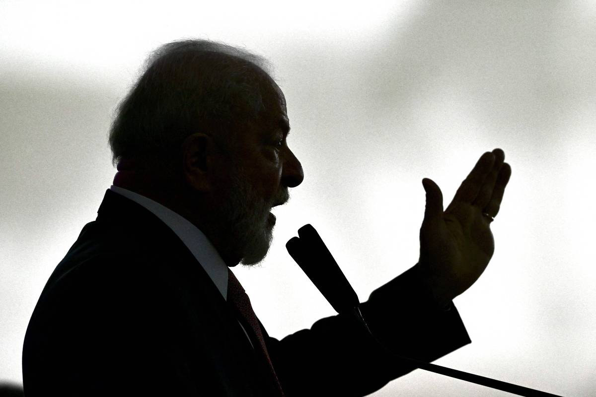 Lula discursa em cerimônia no Palácio do Planalto, em Brasília.