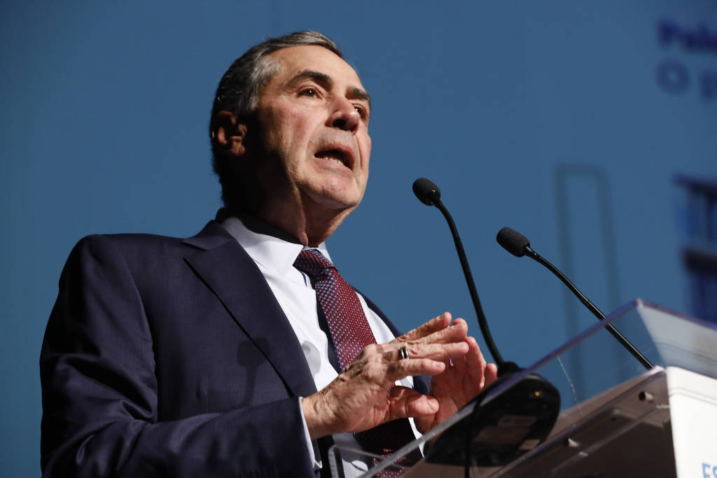 O presidente do STF, Luís Roberto Barroso, durante seminário em São Paulo.