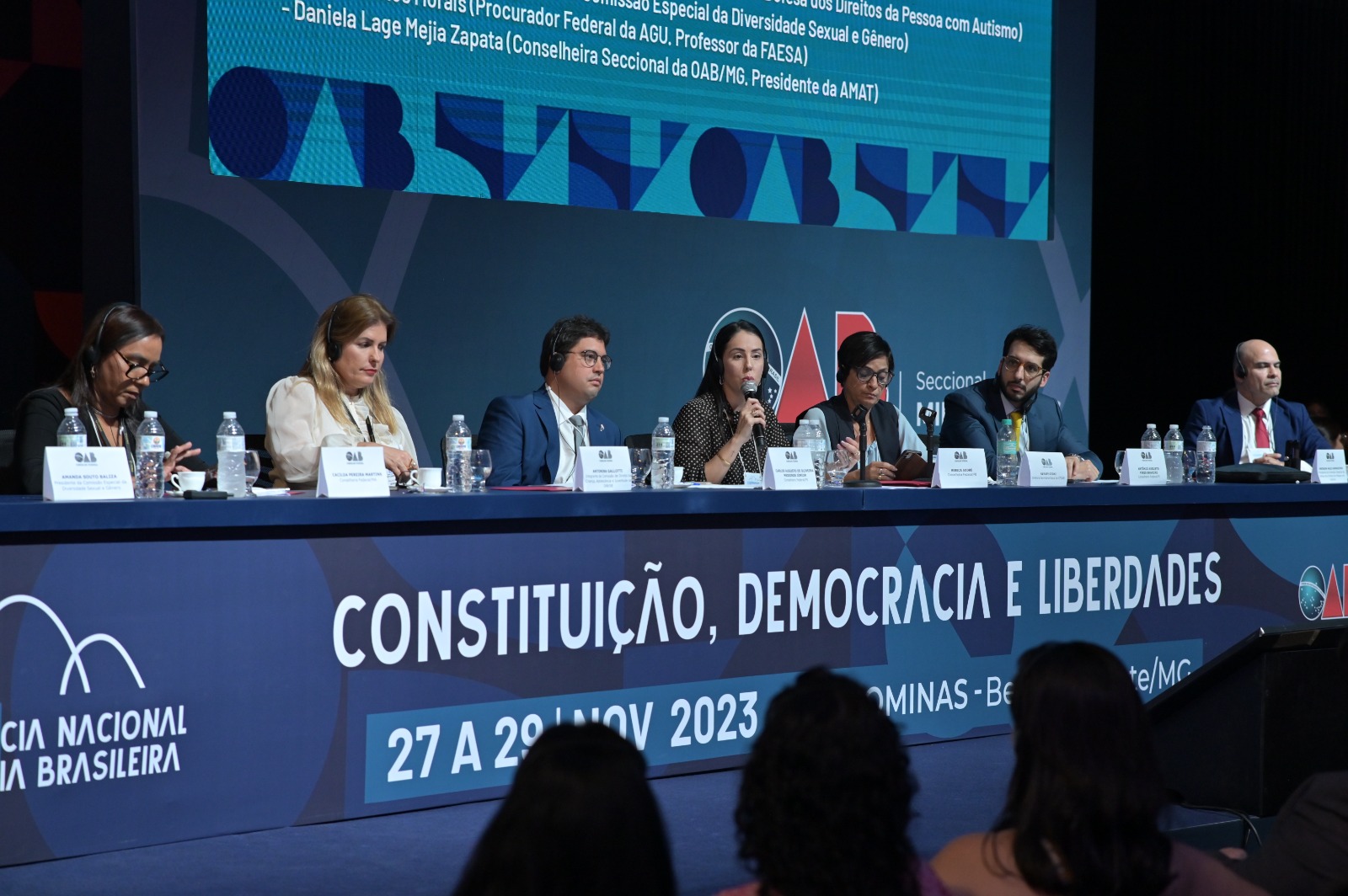 O evento promovido pelo Conselho Federal da OAB, reuniu 21.960 congressistas no Expominas, em Belo Horizonte.