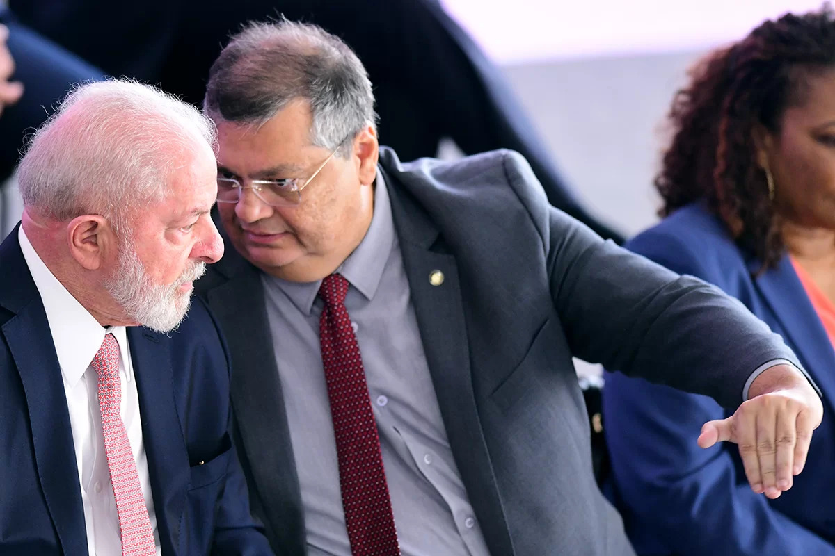 Presidente Lula e o ministro da Justiça, Flávio Dino.