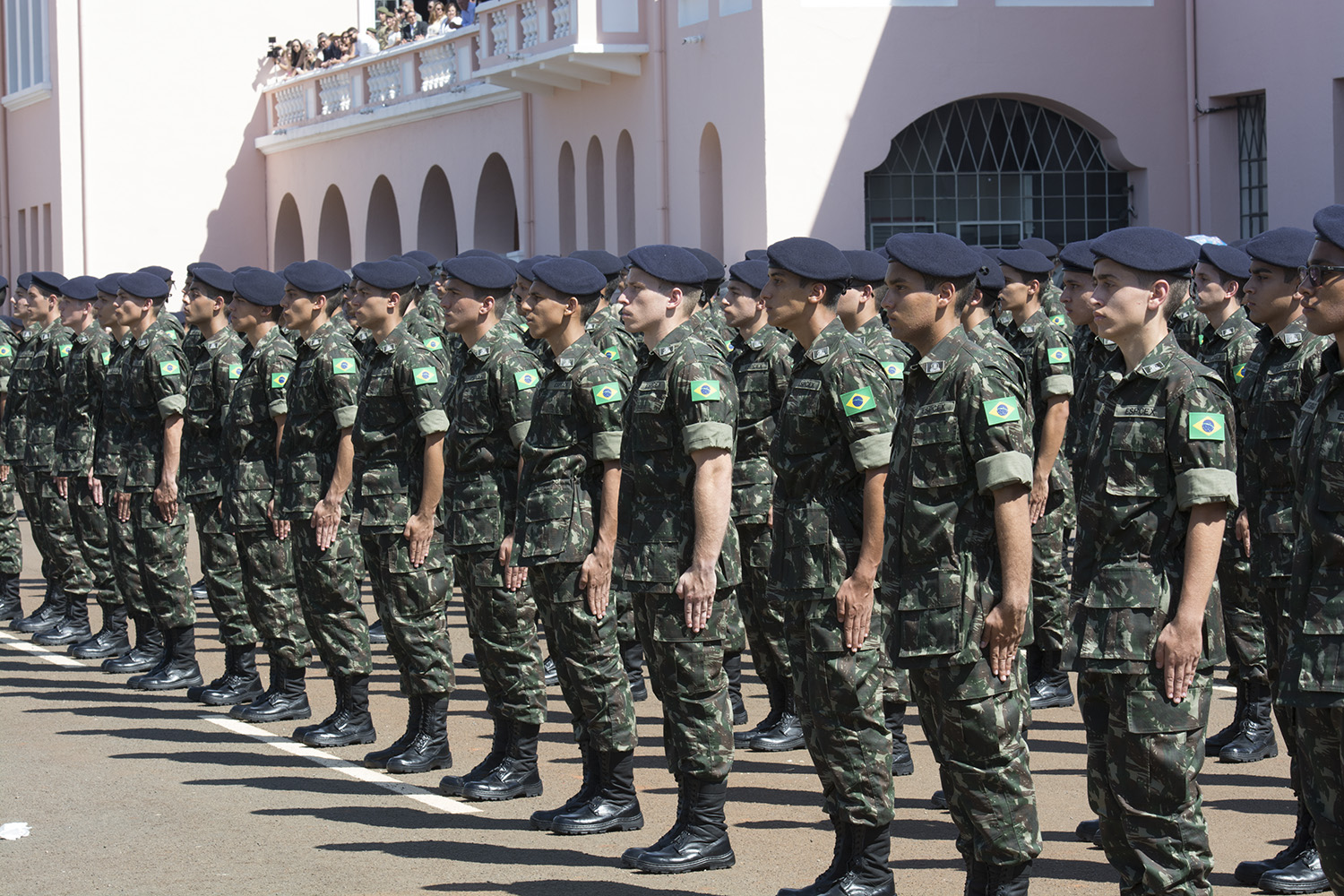 Exército na CPI