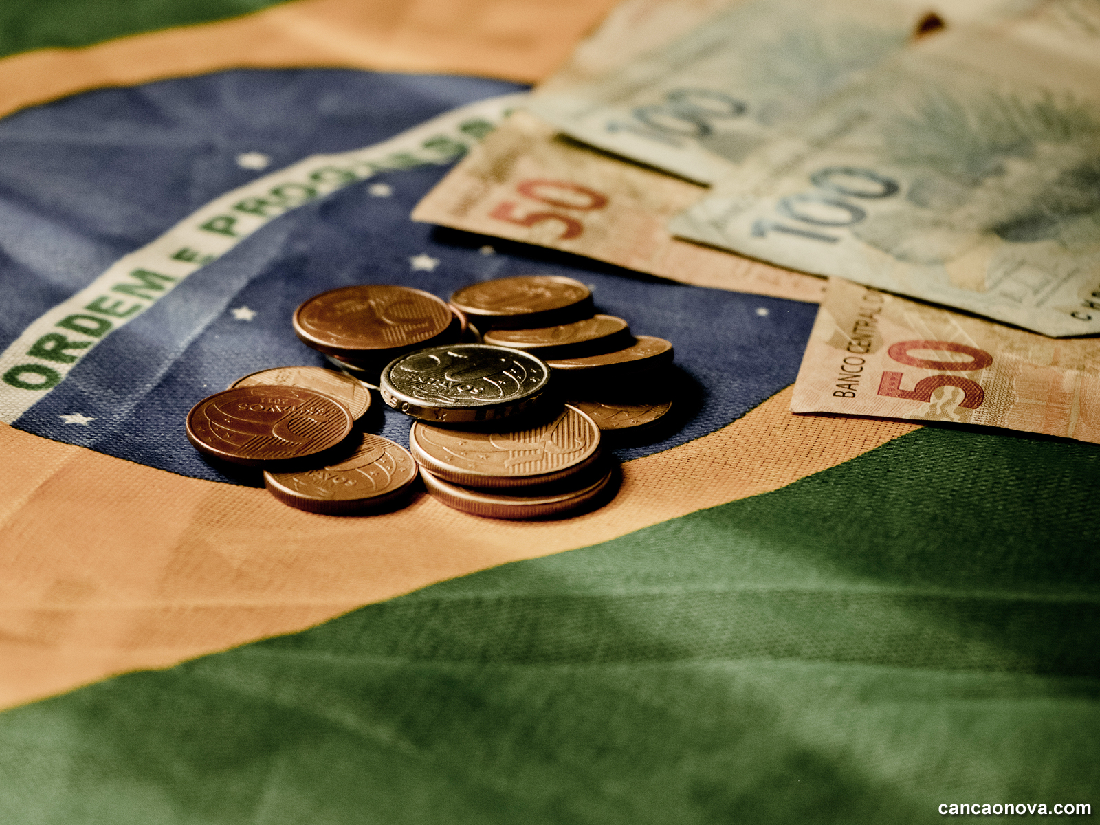 Inflação no Brasil cai 2,95% desde janeiro