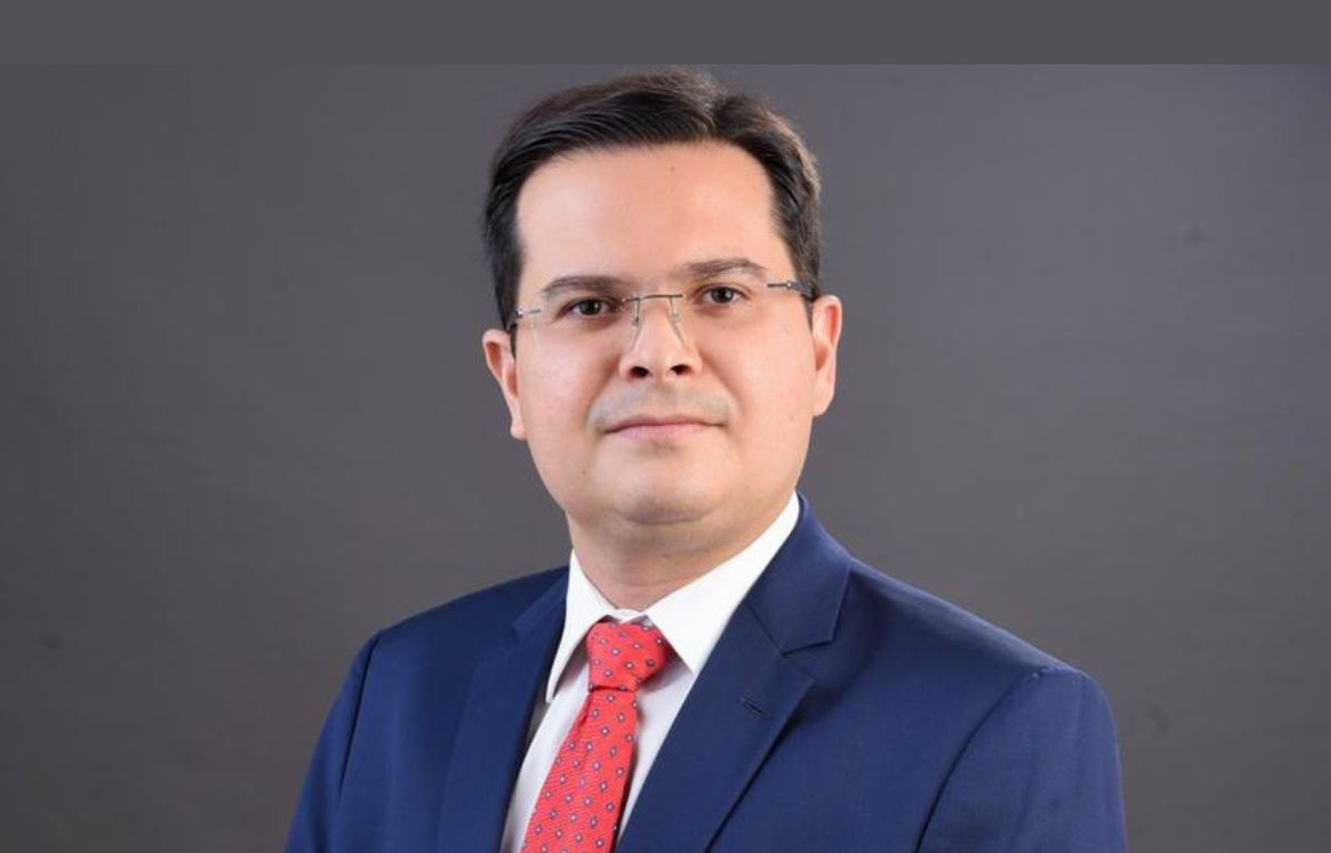 Fábio Viana é Advogado especialista em Direito Eleitoral, Mestrando em Direito Empresarial e Cidadania pela Unicuritiba.