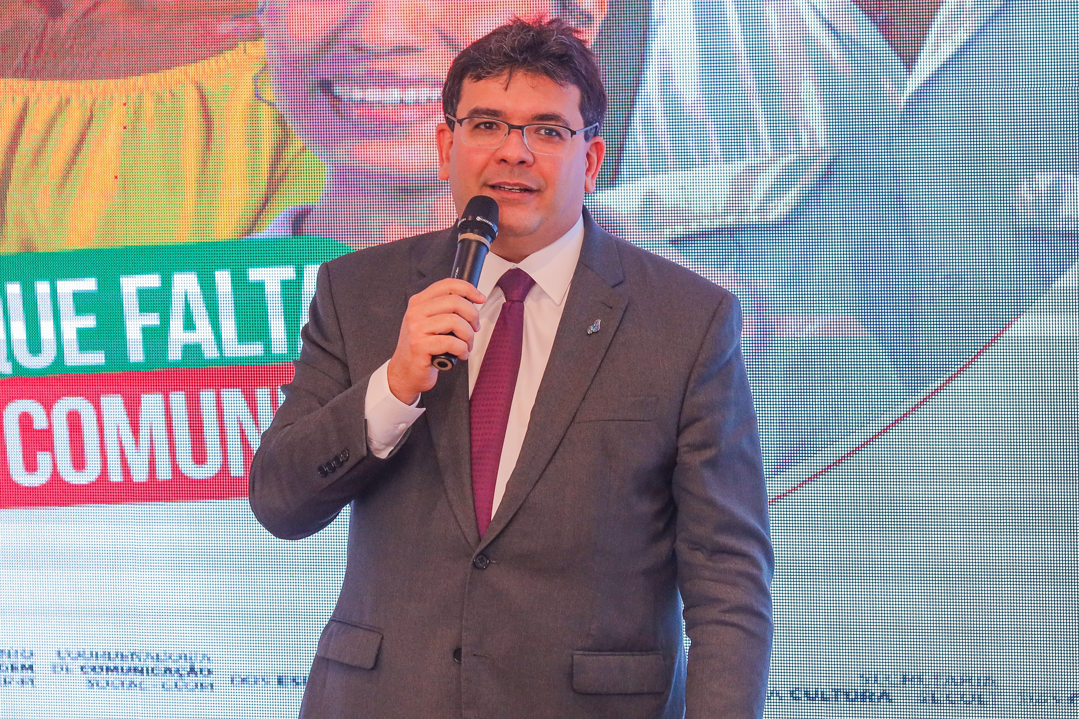 Governador Rafael Fonteles durante a solenidade de lançamento do OPA 2024/2025