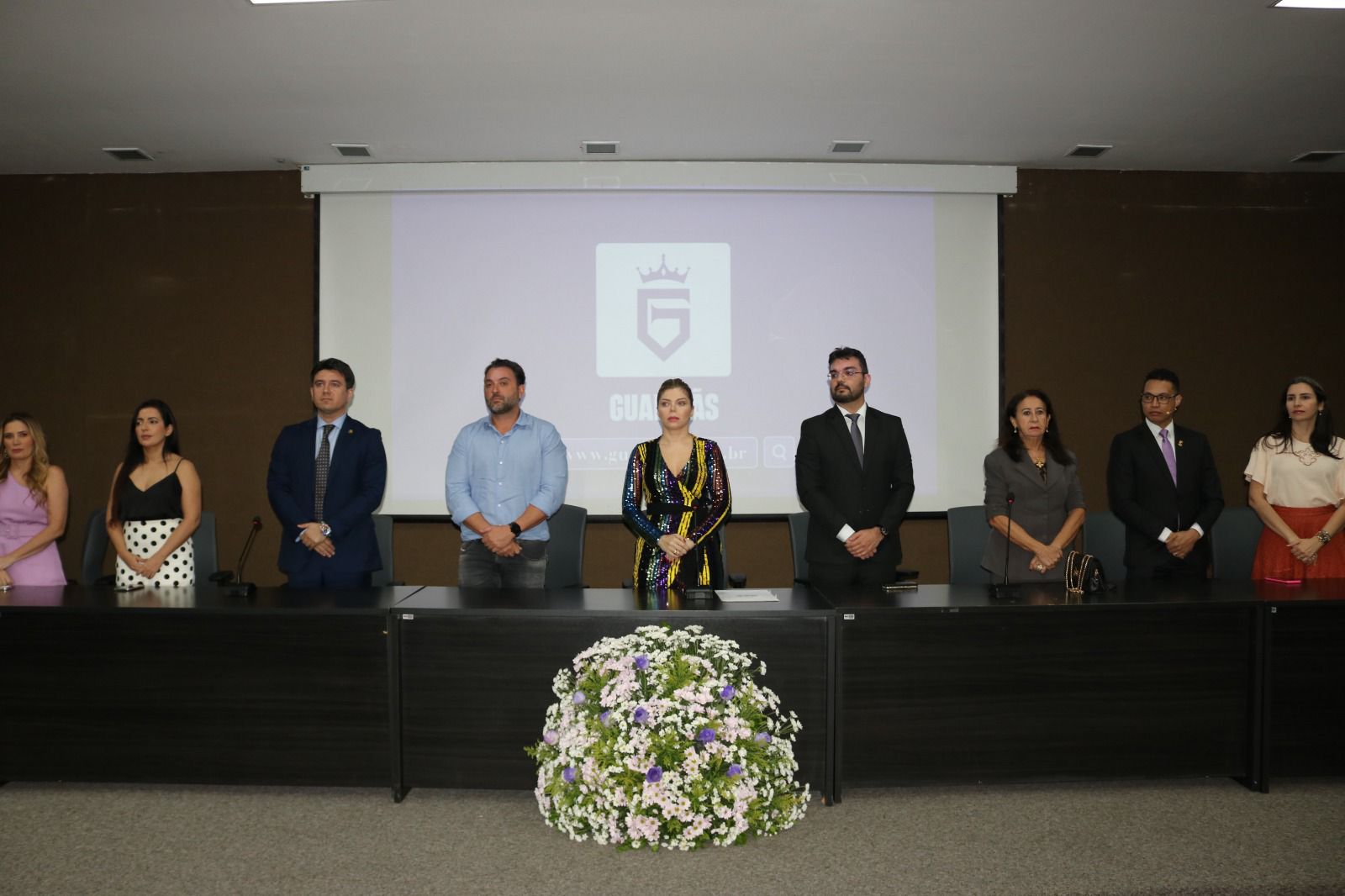 Comissões de Estudos sobre Porte de Armas para Advogados, Comissão de Apoio à Vítima de Violência, e Comissão da Mulher Advogada da OAB Piauí, juntamente com o consultor em tecnologia, Kayo Sousa.