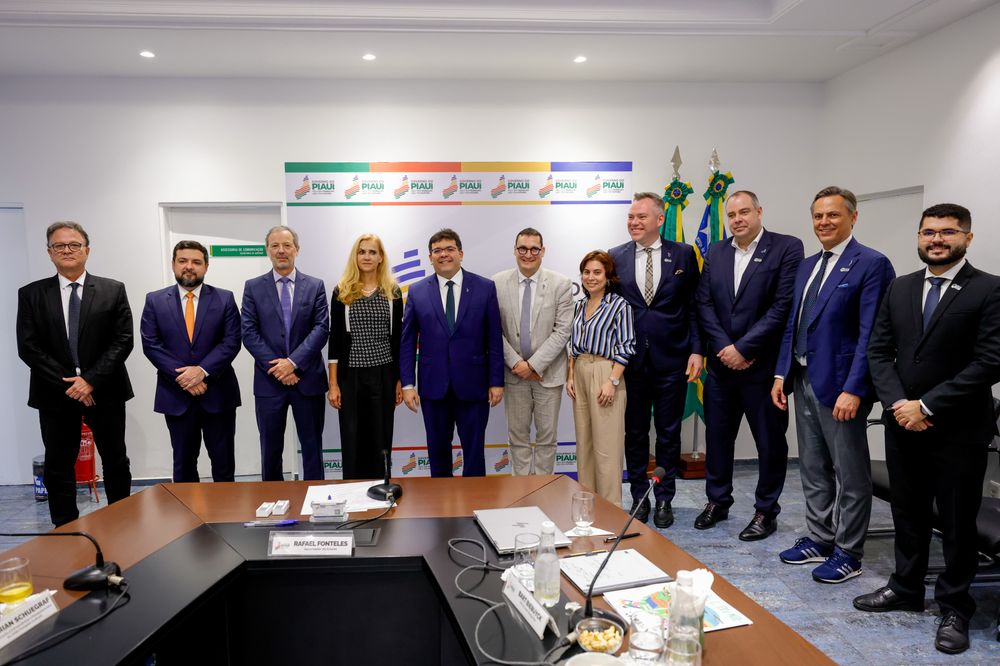 Reunião com a embaixadora da União Europeia (UE) no Brasil, Marian Schuegraf