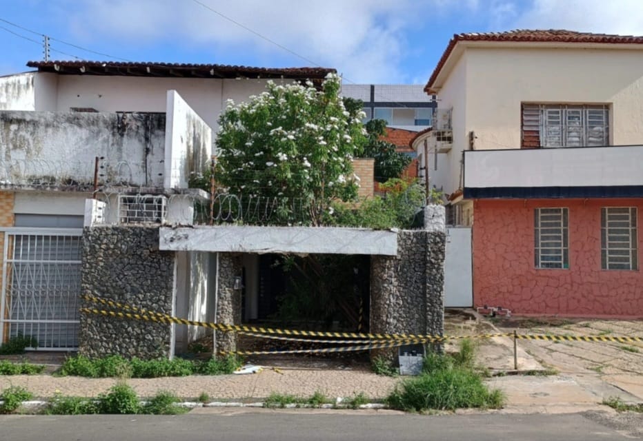 Homem tenta arrombar loja no centro de Teresina e morre eletrocutado