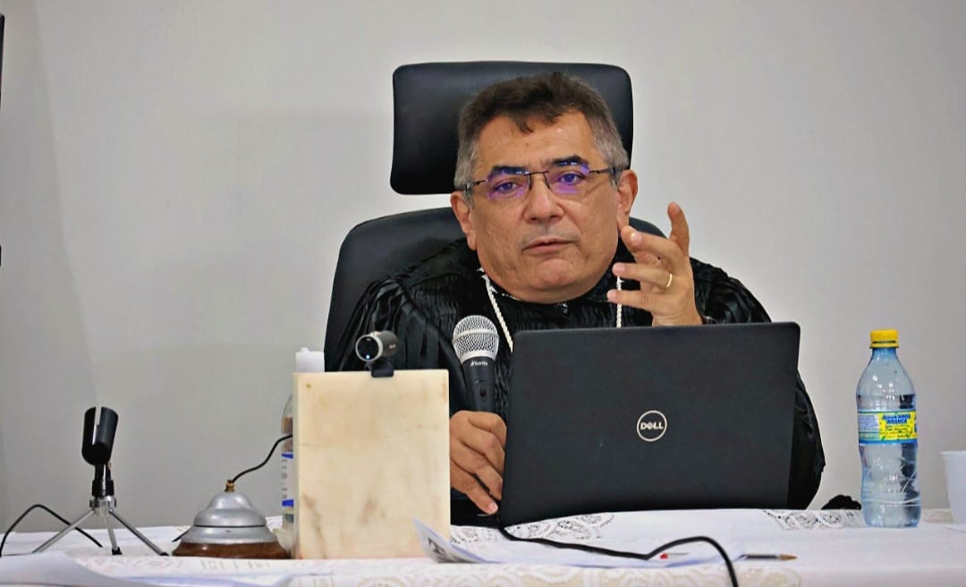 Juiz, Dr. Antônio Genival Pereira de Sousa