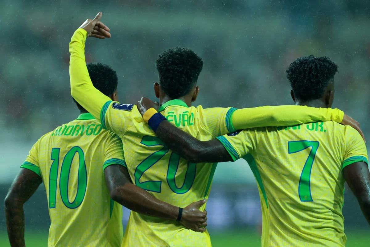 Estevão, Rodrygo e Vini Jr.