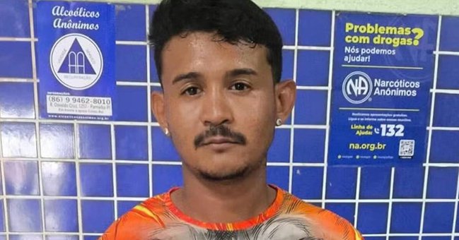 Homem é assassinado a tiros dentro de casa na cidade de Ilha Grande