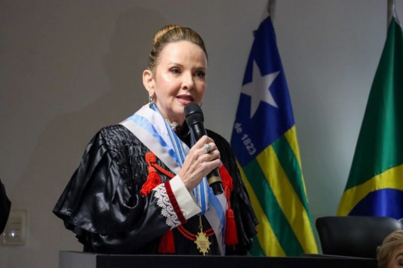 Procuradora-Geral de Justiça do Piauí, Cláudia Seabra: compatência, disposição e ética são peculiaridades à sua trajetória no MPPI