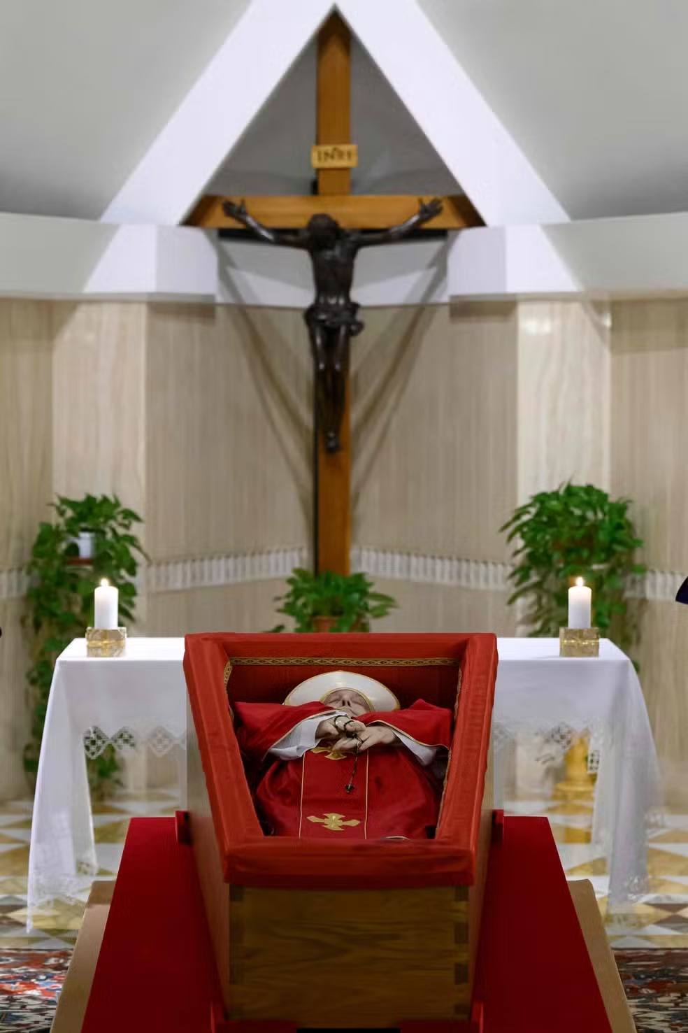 Papa Francisco em seu caixão
