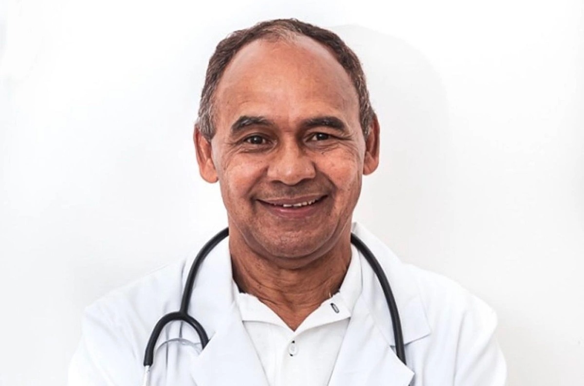 Prefeito Dr Zé Luis, do PT