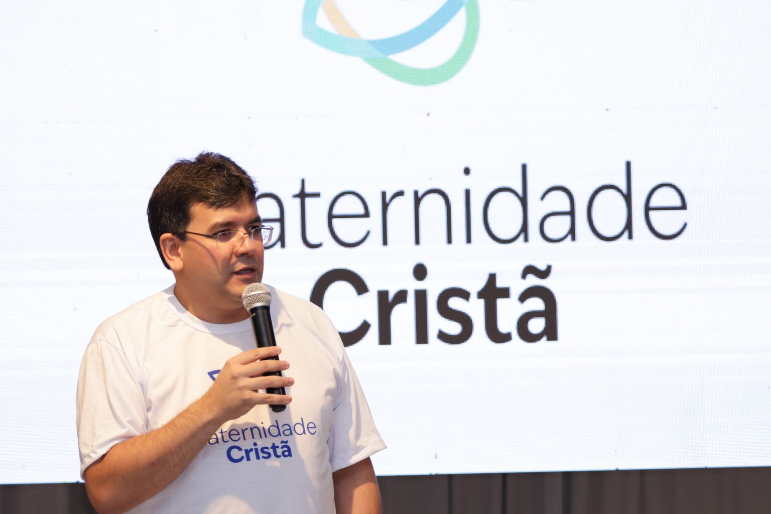 Rafael Fonteles prestigia lançamento do Movimento Fraternidade Cristã