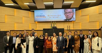 Alepi realiza homenagem póstuma ao deputado Humberto Reis
