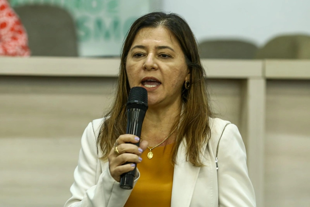 Ex-prefeita Carmen Gean Veras de Meneses,