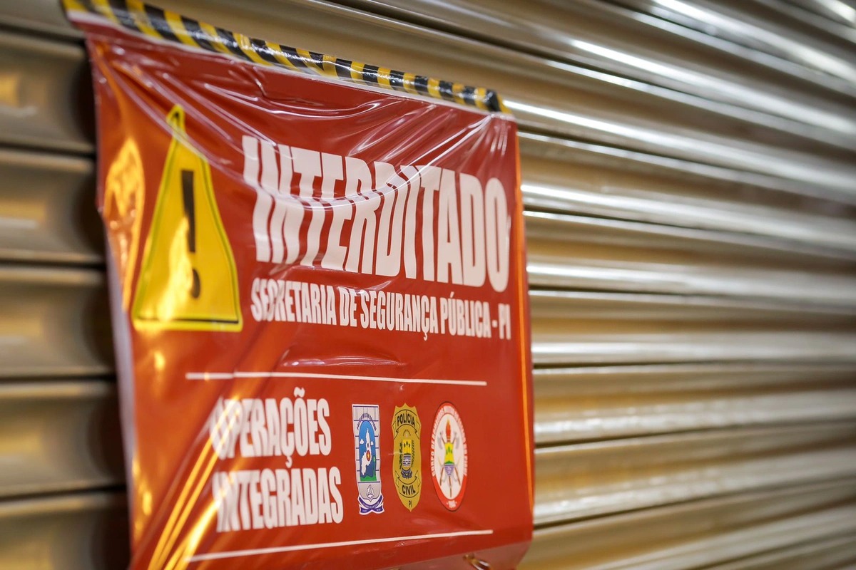 Operação Interditados