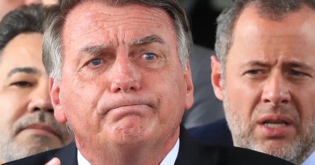 Bolsonaro fica inelegível até 2060 após condenação